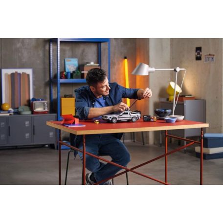 LEGO Creator - Vissza a jövőbe időgép (10300)