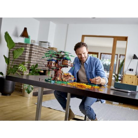 LEGO Ideas - Tree House (21318)