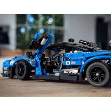 LEGO Technic 42123 - McLaren Senna GTR