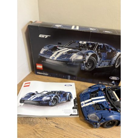 LEGO® Technic - 2022 Ford GT (42154) -HASZNÁLT
