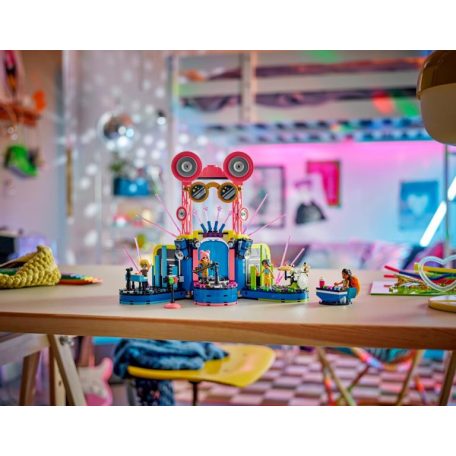 LEGO® Friends - Heartlake City zenei tehetségkutató (42616)