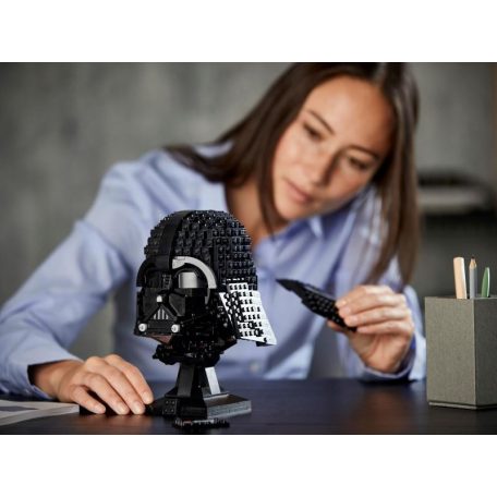  LEGO Star Wars - Darth Vader sisak (75304)