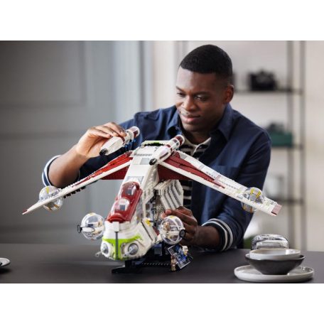 LEGO® Star Wars™ - Köztársasági hadihajó (75309)