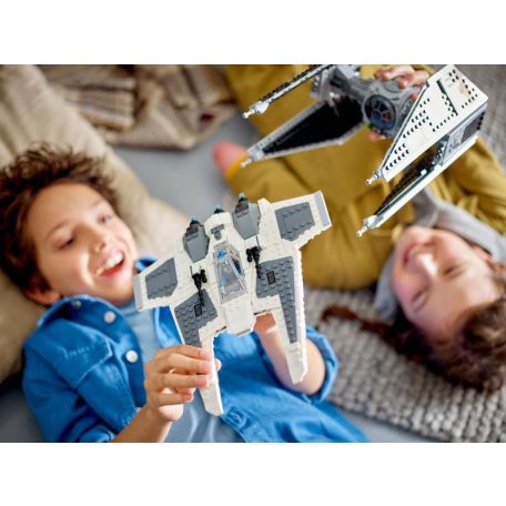 LEGO® Star Wars™ - Mandalorian Fang Fighter vs TIE Interceptor (75348)