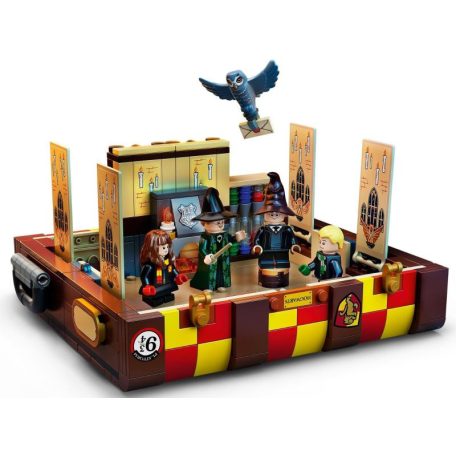 LEGO Hogwarts Magical Trunk (76399)
