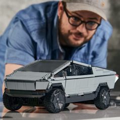MEGA Construx GWW84 - Tesla Cybertruck