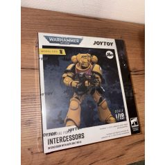 Warhammer Imperial Fists Intercessors, with bolt rifle