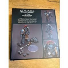   Warhammer 40k Sons of Horus MKIV Tactical Squad Sergeant with power fist