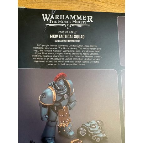 Warhammer 40k Sons of Horus MKIV Tactical Squad Sergeant with power fist