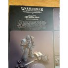 Warhammer 40k Sons of Horus MKIV Tactical Squad Legionary with legion vexilla